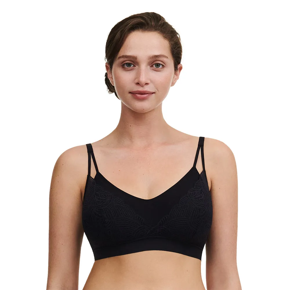 Soft Stretch Bralette With Removable Pads